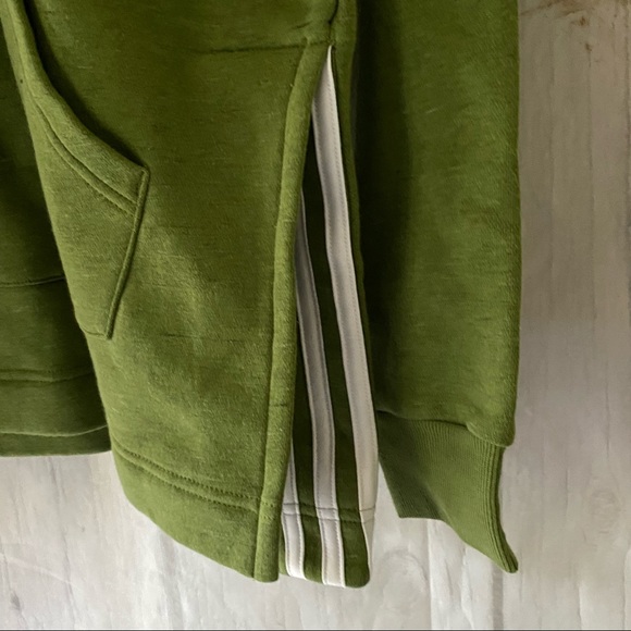 adidas Pullover Hoodie Olive Green Sweatshirt Sz M - Picture 5 of 8